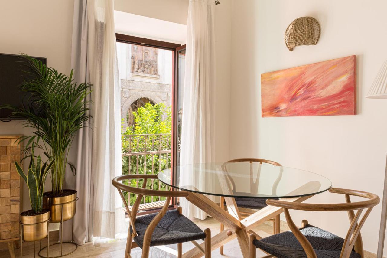 Puerta Catedral Apartments Sevilla Exteriér fotografie