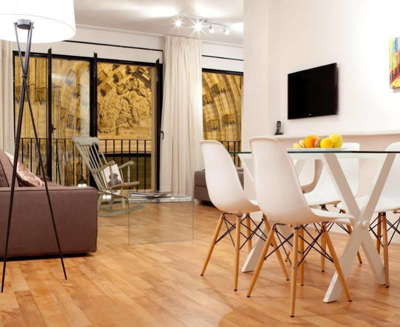Puerta Catedral Apartments Sevilla Exteriér fotografie